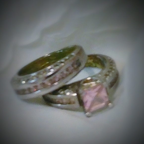 Vintage Jewelry Bundle - Picture 7 of 8